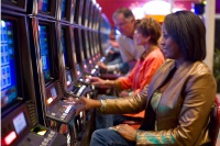 Kosmičko bingo odmaralište i kazino, chumba kazino $1 za $60 danas