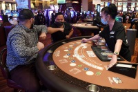 Pravi novac online casino kanzas bonus bez depozita, kazino Cocoa Beach Florida, emerald queen casino jastoga cijena na bazi švedskog stola